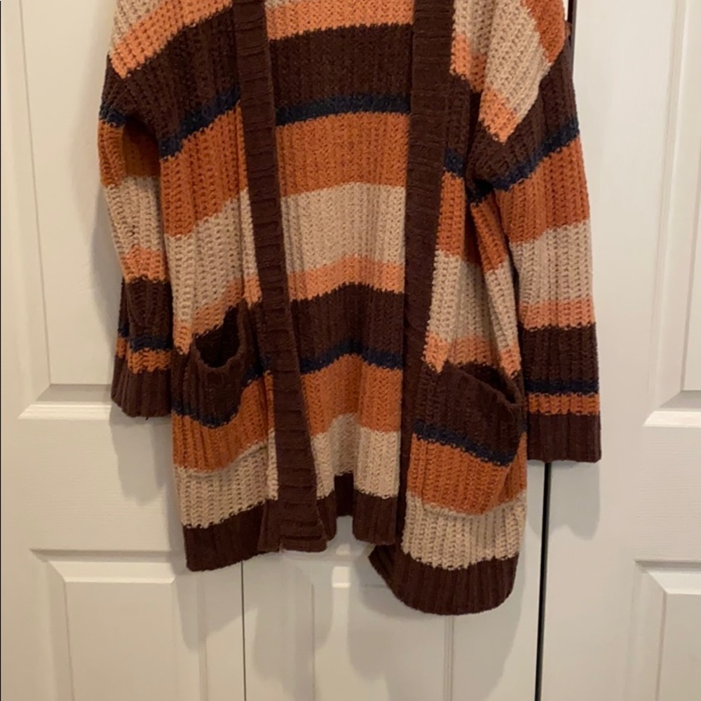 Cardigan - Picture 3 of 3